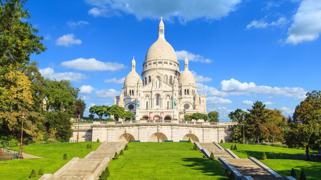 Le Sacré-Cœur à Paris - Marcin Krzyzak / Shutterstock